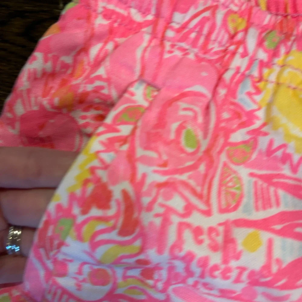 Lilly Pulitzer drawstring shorts - Picture 6 of 9